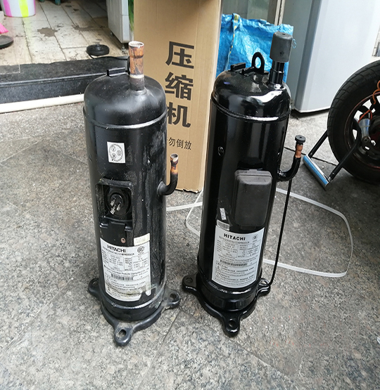 桑珠孜中央空调压缩机的更换维修